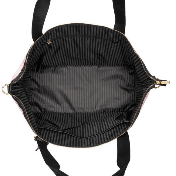 New Set Victoria's Secret Travel Bags - Picture 3 of 7